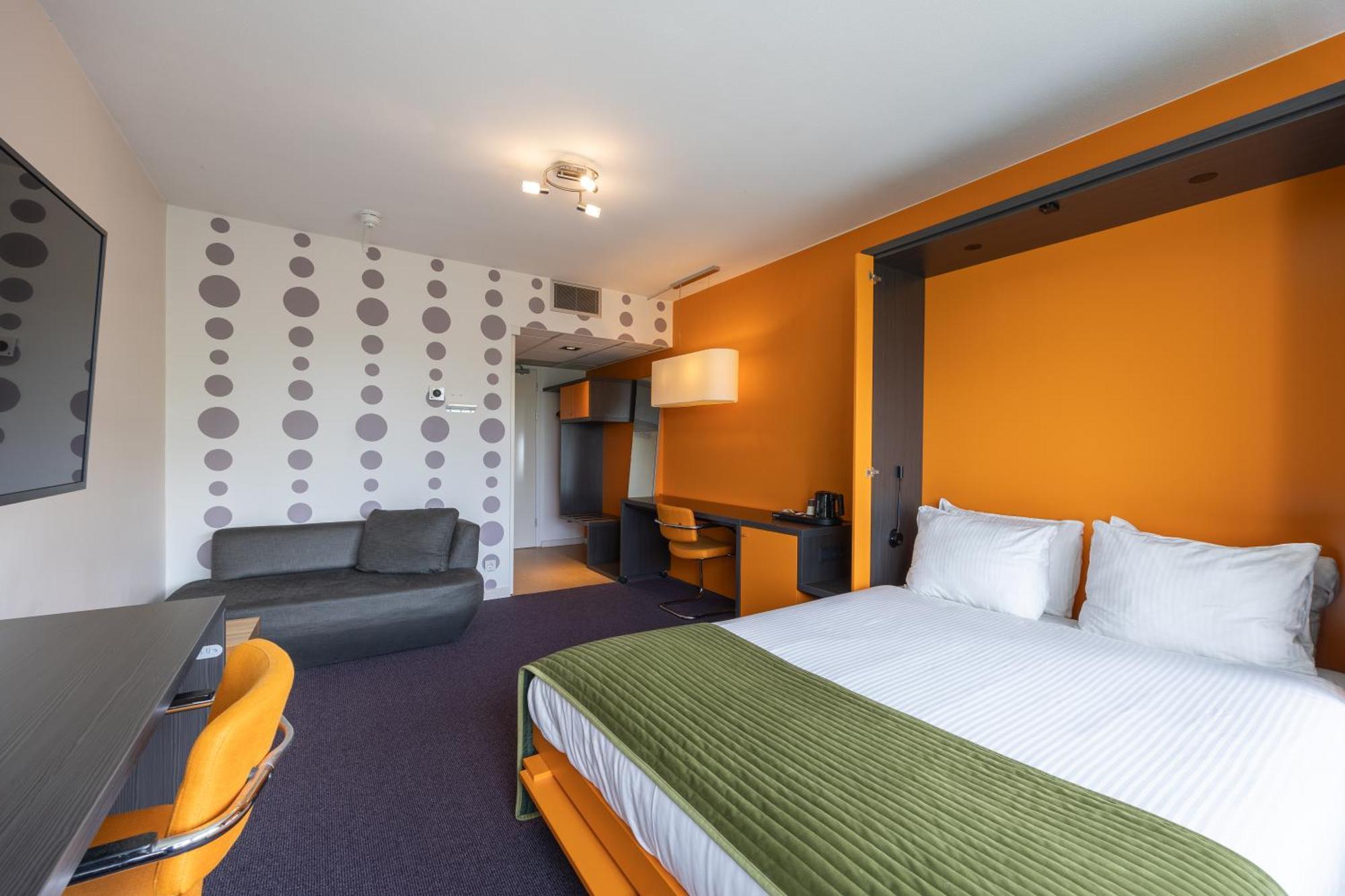 Amrath Airport Hotel Rotterdam Exterior photo